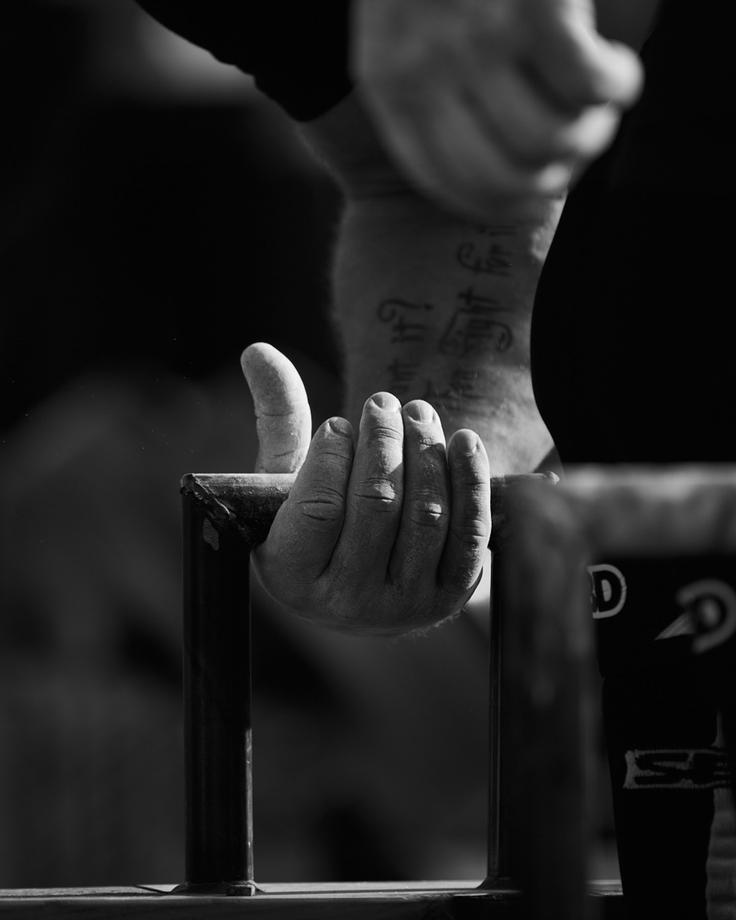 STRONGMEN-08