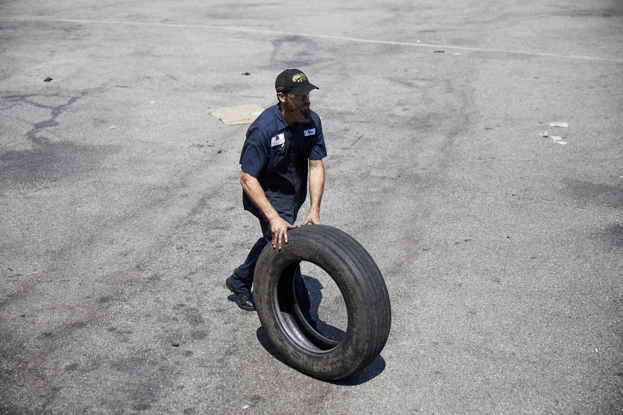UF_Garage_Tire_B-0161